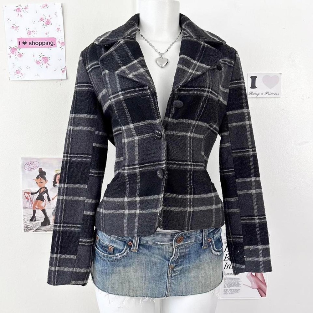 Reitmans Petites Y2K Black Plaid Cropped Blazer 10P — Dark Academia